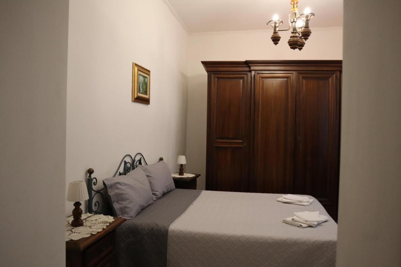 Storia Di Sofia Apartamento Nápoles Exterior foto